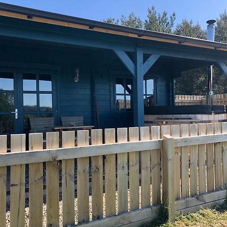 אינברנס Retreat Hot Tub Highland Cabin מראה חיצוני תמונה